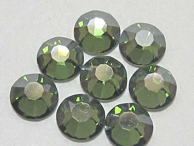 72 pcs. 20ss PERIDOT LUSTER-D (maxima) FLATBACK PRECIOSA Rhinestones